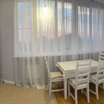 Сдается 1-комнатная квартира, 42 м²
