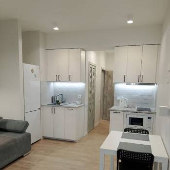 Продается 1-комнатная квартира, 32 м²