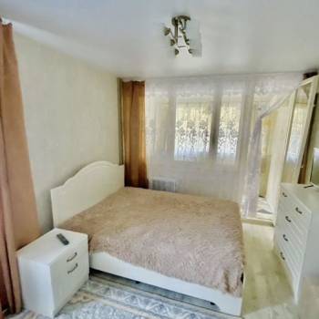 Сдается 1-комнатная квартира, 38 м²