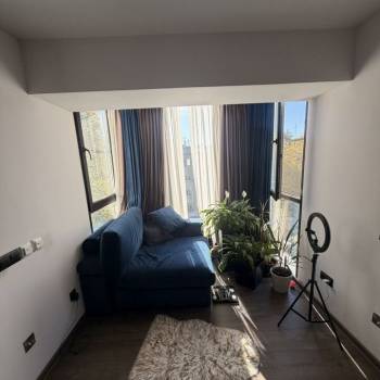 Сдается 1-комнатная квартира, 43 м²
