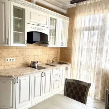 Сдается 1-комнатная квартира, 35 м²