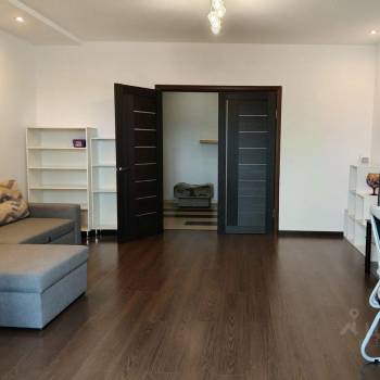 Сдается Многокомнатная квартира, 120 м²