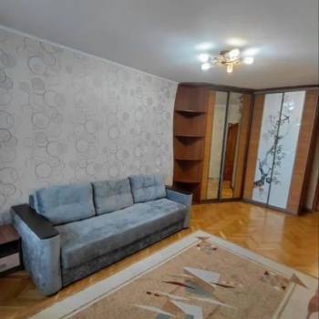 Сдается 1-комнатная квартира, 47 м²