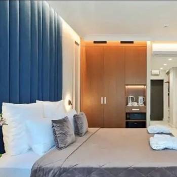 Продается 1-комнатная квартира, 47 м²