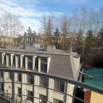 Продается 1-комнатная квартира, 83,9 м²