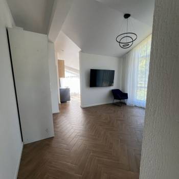 Сдается 1-комнатная квартира, 62 м²