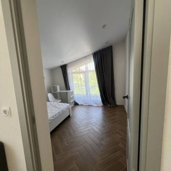 Сдается 1-комнатная квартира, 62 м²
