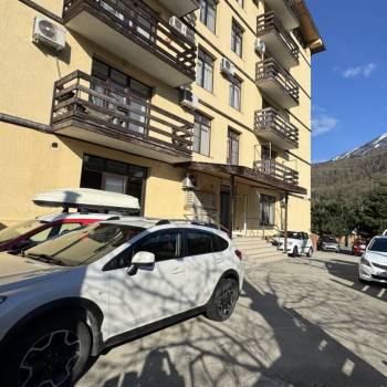 Сдается 1-комнатная квартира, 46 м²
