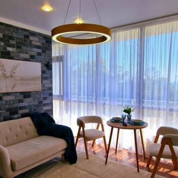 Продается 1-комнатная квартира, 49 м²