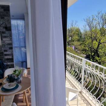 Продается 1-комнатная квартира, 49 м²