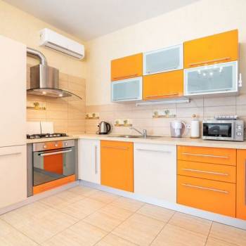 Сдается 1-комнатная квартира, 67 м²