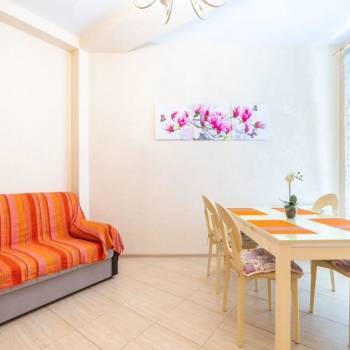 Сдается 1-комнатная квартира, 67 м²