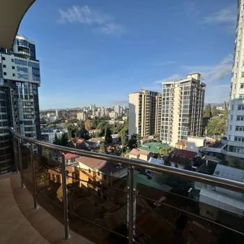Сдается 2-х комнатная квартира, 90 м²