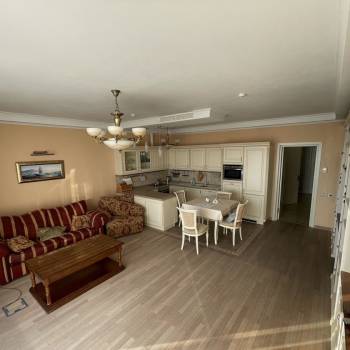 Продается 2-х комнатная квартира, 76 м²