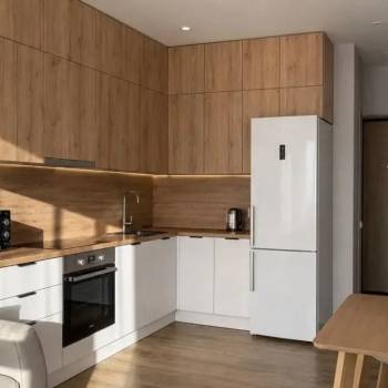 Продается 1-комнатная квартира, 45 м²