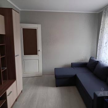 Сдается 1-комнатная квартира, 35 м²