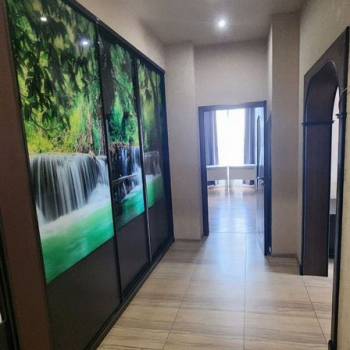 Сдается Многокомнатная квартира, 90 м²