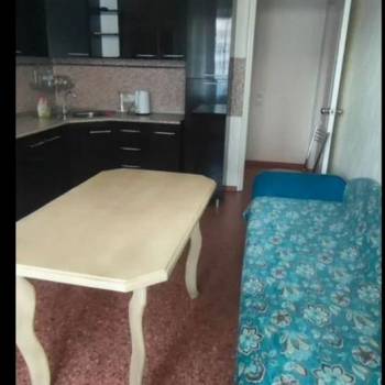 Сдается Многокомнатная квартира, 74,8 м²