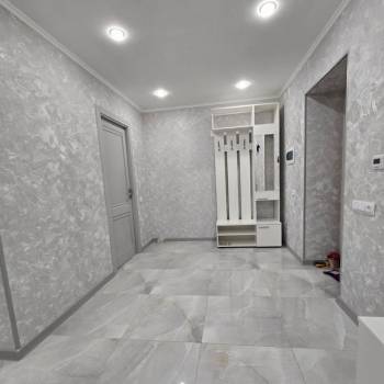 Сдается Многокомнатная квартира, 60 м²