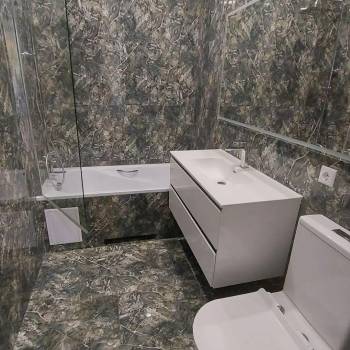 Сдается 2-х комнатная квартира, 75 м²