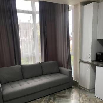 Сдается 1-комнатная квартира, 42 м²