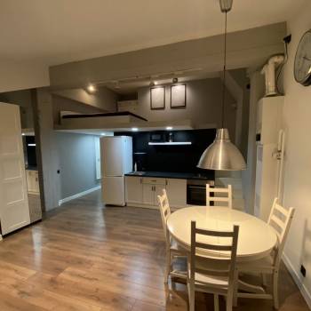 Сдается 1-комнатная квартира, 58 м²