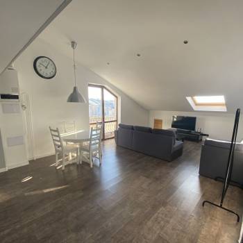 Сдается 1-комнатная квартира, 58 м²