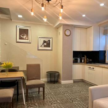 Продается 1-комнатная квартира, 32 м²