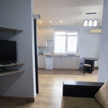 Сдается 1-комнатная квартира, 38 м²