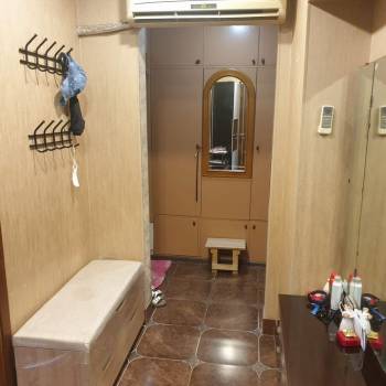 Продается Многокомнатная квартира, 93 м²