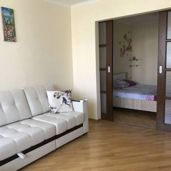 Сдается 1-комнатная квартира, 44 м²