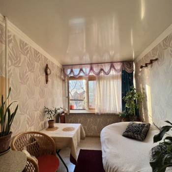 Сдается Многокомнатная квартира, 90 м²