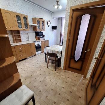Сдается 1-комнатная квартира, 35 м²