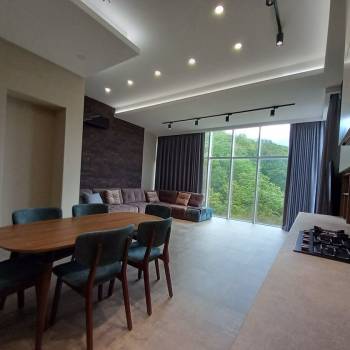 Продается Многокомнатная квартира, 185 м²