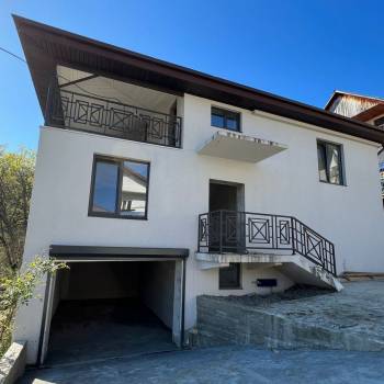 Продается Дом, 297 м²