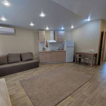 Сдается 2-х комнатная квартира, 40 м²