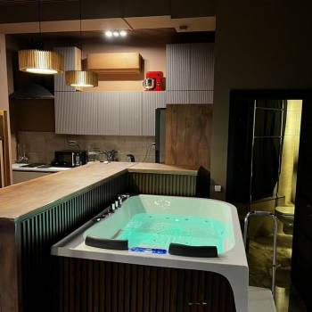 Сдается 1-комнатная квартира, 42 м²
