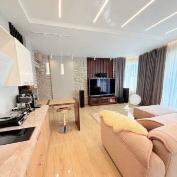 Продается 3-х комнатная квартира, 104,5 м²