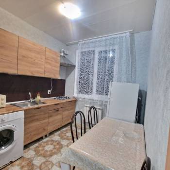 Сдается 1-комнатная квартира, 40 м²