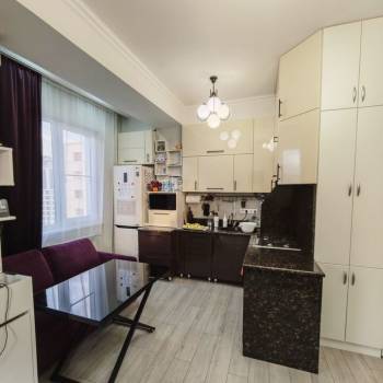 Продается 1-комнатная квартира, 30,3 м²