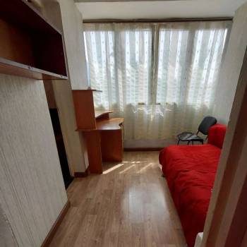Продается 1-комнатная квартира, 40,7 м²