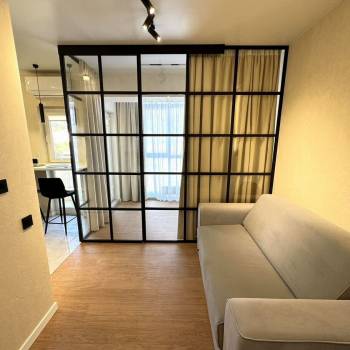 Продается 1-комнатная квартира, 30 м²