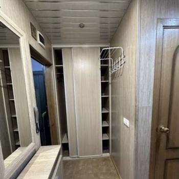 Продается 1-комнатная квартира, 32 м²
