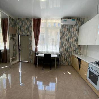 Продается 1-комнатная квартира, 43 м²