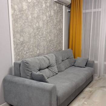 Сдается 1-комнатная квартира, 37 м²