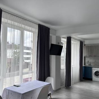Сдается 1-комнатная квартира, 42 м²