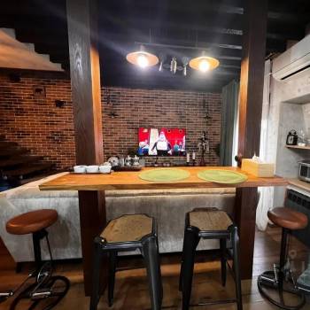 Сдается 2-х комнатная квартира, 79 м²