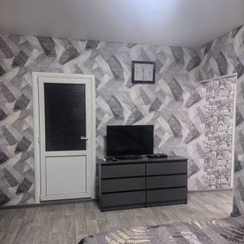 Сдается 2-х комнатная квартира, 42 м²