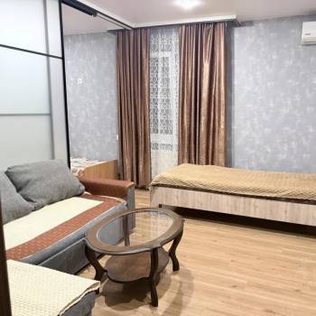 Сдается Дом, 195 м²