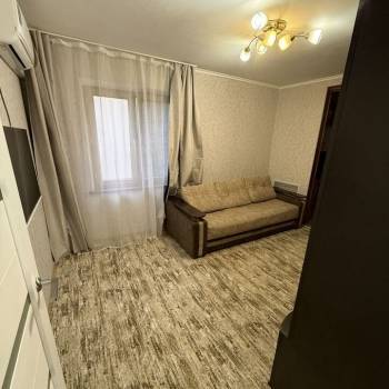 Сдается 1-комнатная квартира, 36 м²